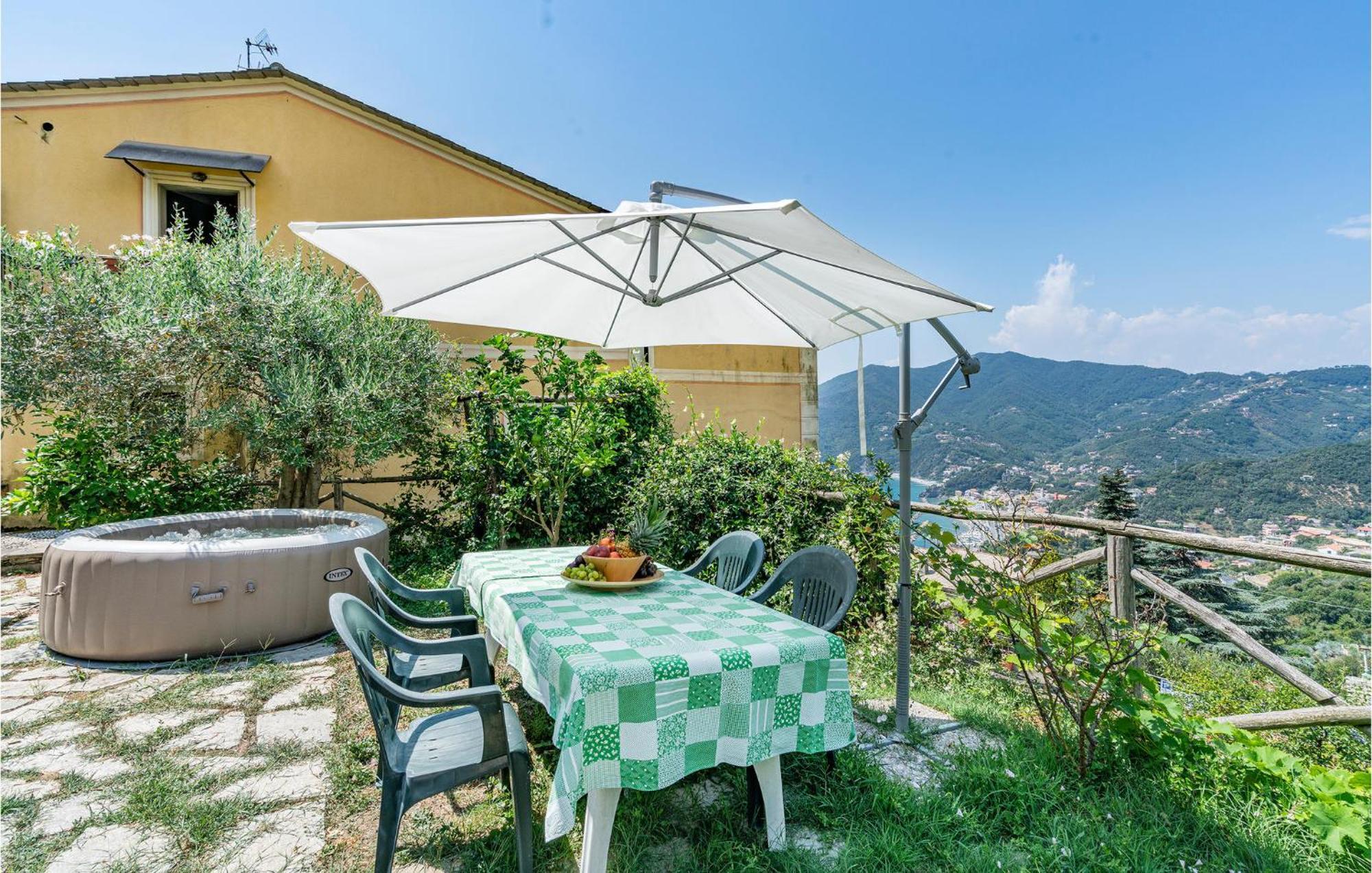 Awesome Home In Moneglia With Kitchen Экстерьер фото