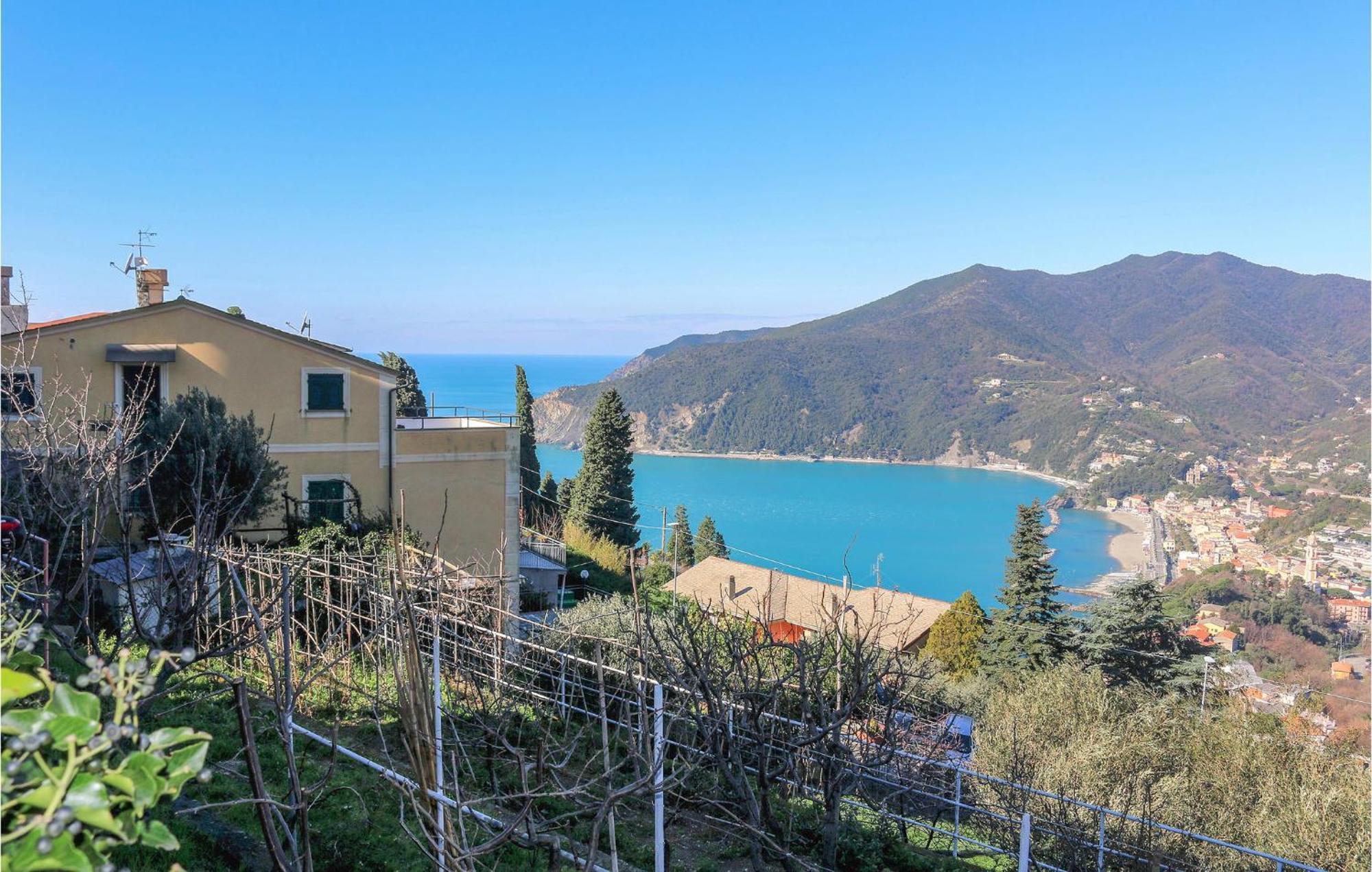 Awesome Home In Moneglia With Kitchen Экстерьер фото